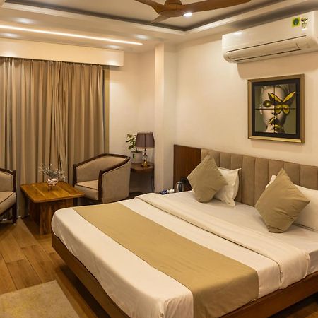 Hotel Divine Peak Pachmarhi Ngoại thất bức ảnh