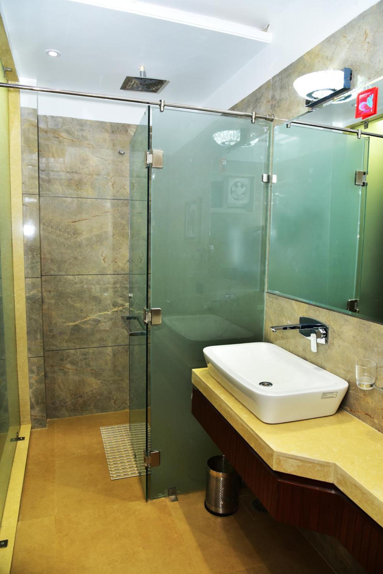 Hotel Divine Peak Pachmarhi Ngoại thất bức ảnh