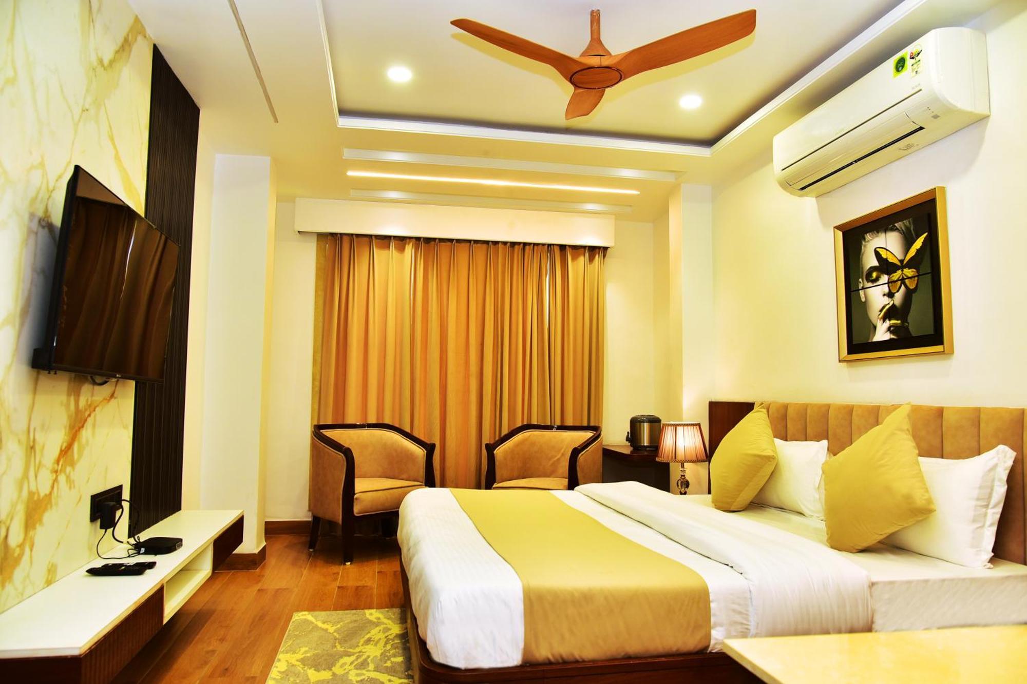 Hotel Divine Peak Pachmarhi Ngoại thất bức ảnh